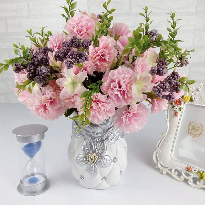 Artificial Flowers Silk Simulation Carnations European Fall Vivid Carnation Fake Leaf Wedding Home Decoration 8A2296
Artificial Flowers Silk Simulation Carnations European Fall Vivid Carnation Fake Leaf Wedding Home Decoration 8A2296