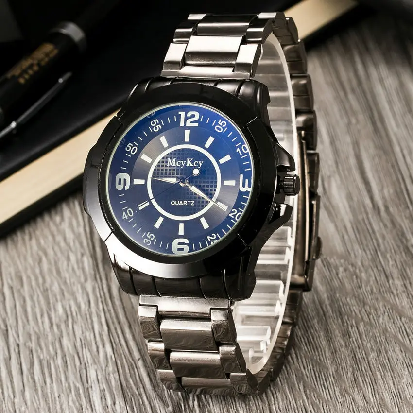 Hot Luxury Fashion Men Women Ladies Watches Stailess Steel Arabic Numerals Analog Quartz Wrist Watch Appearance is concise
Hot Luxury Fashion Men Women Ladies Watches Stailess Steel Arabic Numerals Analog Quartz Wrist Watch Appearance is concise