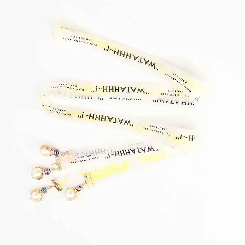 New ladies belt TPU transparent three-dimensional letters pearl pendant waist chain wild dress dress decoration
New ladies belt TPU transparent three-dimensional letters pearl pendant waist chain wild dress dress decoration