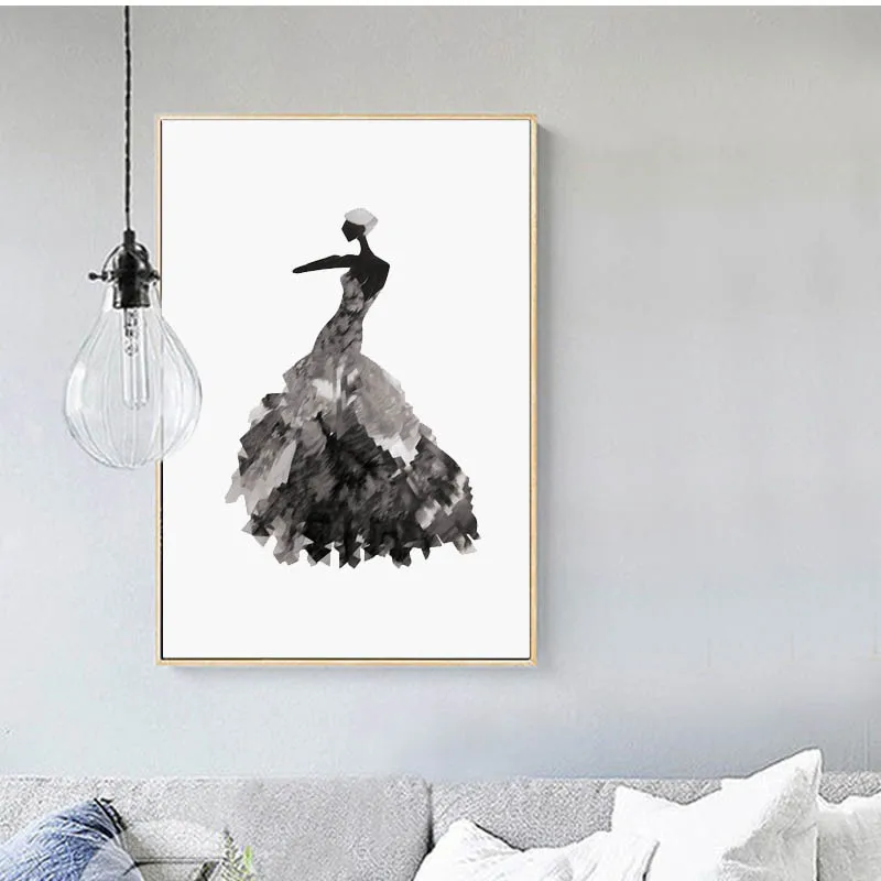 Minimalist Black White Dance Girl Canvas Art Print Poster, Wall Picture for Living Room Decoration, Hogar Decor Painting
Minimalist Black White Dance Girl Canvas Art Print Poster, Wall Picture for Living Room Decoration, Hogar Decor Painting
