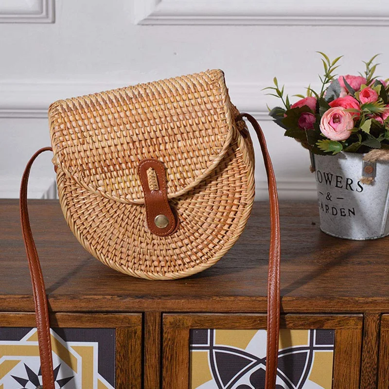 Crossbody Shoulder Bag Rattan Handmade Round Straw Woven Boho Beach Travel Handbag And Everyday Use For Women,Leather
Crossbody Shoulder Bag Rattan Handmade Round Straw Woven Boho Beach Travel Handbag And Everyday Use For Women,Leather