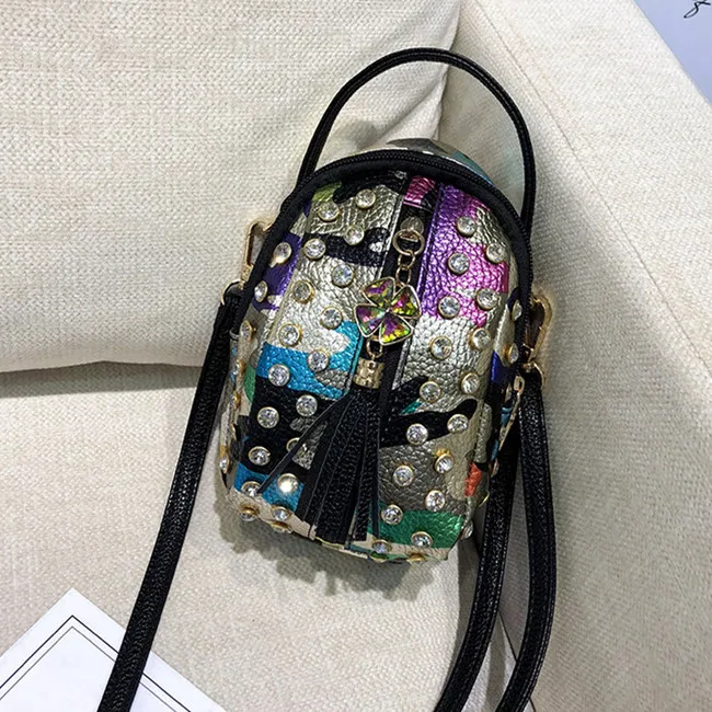 Tassel Women's Messenger Bags Small Colorful Punk rivet Diamond Shoulder Bags for Female Crossbody Bag Mini Tote Purse for Phone 
Tassel Women's Messenger Bags Small Colorful Punk rivet Diamond Shoulder Bags for Female Crossbody Bag Mini Tote Purse for Phone