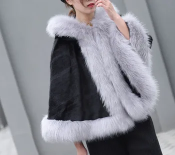 QY102 New Fashion Women Winter Clothing High imitation fox Fur Wraps Ladies Cape Shawl Women Faux Fur Cloak
QY102 New Fashion Women Winter Clothing High imitation fox Fur Wraps Ladies Cape Shawl Women Faux Fur Cloak