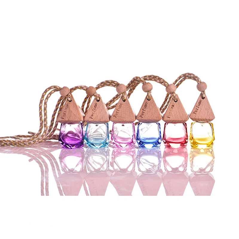 Random Color Glass Pendant Car-styling Auto Ornament Glass Empty Air Freshener For Essential Oils Car Perfume Bottle
Random Color Glass Pendant Car-styling Auto Ornament Glass Empty Air Freshener For Essential Oils Car Perfume Bottle