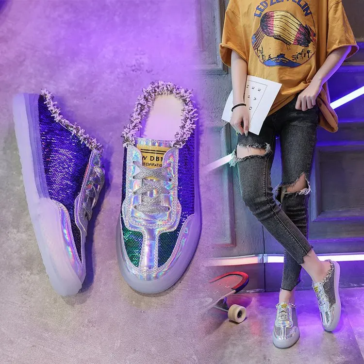 2019 New Summer Crystal ins Women Transparent Sneakers Ladies Jelly Shoes Laser Casual Shoes Shining Running Footwear
2019 New Summer Crystal ins Women Transparent Sneakers Ladies Jelly Shoes Laser Casual Shoes Shining Running Footwear
