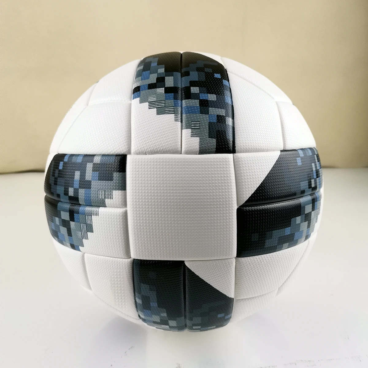 Official Size 5 Football Ball PU Granule Slip-resistant Seamless Soccer Ball Gift Goal Team Match Football Training Balls
Official Size 5 Football Ball PU Granule Slip-resistant Seamless Soccer Ball Gift Goal Team Match Football Training Balls
