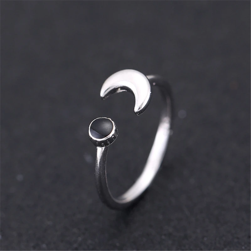 2019 hot sale moon crescent round 925 sterling sliver finger ring women adjustable vintage ladies rings accessories egypt JZ426
2019 hot sale moon crescent round 925 sterling sliver finger ring women adjustable vintage ladies rings accessories egypt JZ426