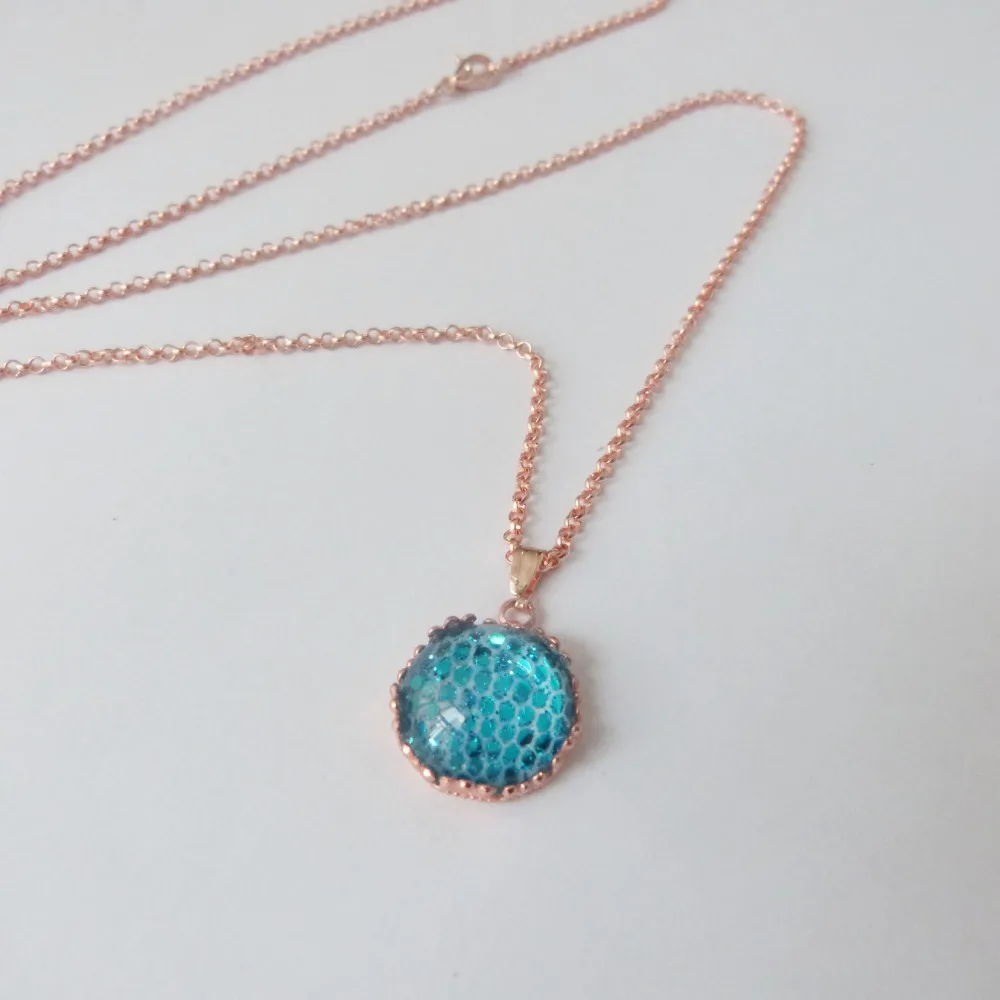 TAVASZI Exclusive new arrival 2mm O shape cable necklace chain rose gold & clasp & rose gold crown tray
TAVASZI Exclusive new arrival 2mm O shape cable necklace chain rose gold & clasp & rose gold crown tray
