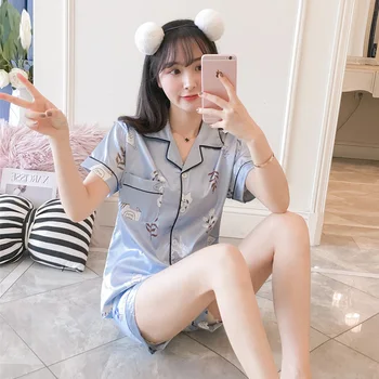 Yidanna Women Silk Summer Short Sleeved Pajamas Set Cute Button Sleep Clothing Female Print Sleepwear Lady Fashion Nightwear
Yidanna Women Silk Summer Short Sleeved Pajamas Set Cute Button Sleep Clothing Female Print Sleepwear Lady Fashion Nightwear