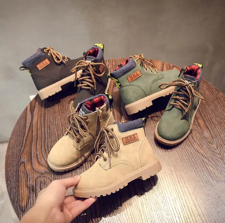 2019 Autumn/winter New Children's Boots Lace-up Boys and Girls leather shoes Student Princess Casual Shoes Outdoor Kids Sneakers
2019 Autumn/winter New Children's Boots Lace-up Boys and Girls leather shoes Student Princess Casual Shoes Outdoor Kids Sneakers
