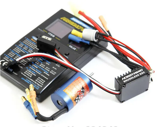 Hobbywing EZRUN 18A ESC 18T 5200KV Brushless Motor with program card Combo for 1/18 1/16 scale on-road off-road sport RC car
Hobbywing EZRUN 18A ESC 18T 5200KV Brushless Motor with program card Combo for 1/18 1/16 scale on-road off-road sport RC car
