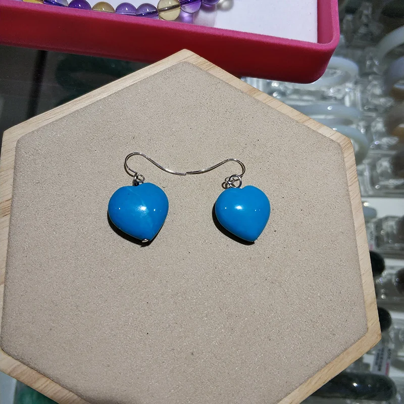 JYX 2019 Beautiful Heart Shape Turquoise Earrings Sky blue turquoise elegant earrings 18.5mm width doe women best gift
JYX 2019 Beautiful Heart Shape Turquoise Earrings Sky blue turquoise elegant earrings 18.5mm width doe women best gift