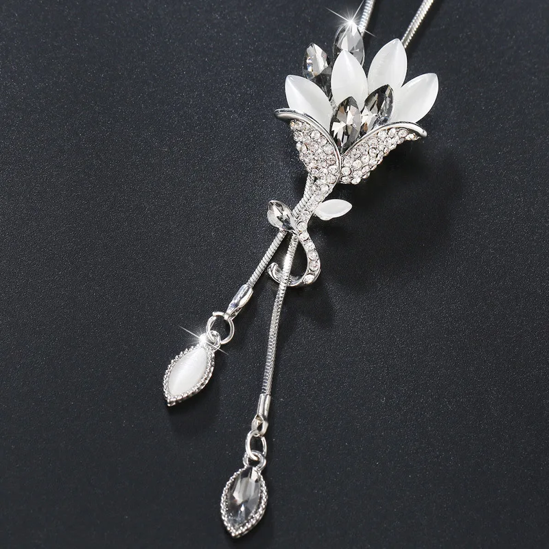 2019 New Flower Tassel Long Necklace Temperament Women Pendant Dress Accessories Sweater Necklace Korean Jewelry
2019 New Flower Tassel Long Necklace Temperament Women Pendant Dress Accessories Sweater Necklace Korean Jewelry