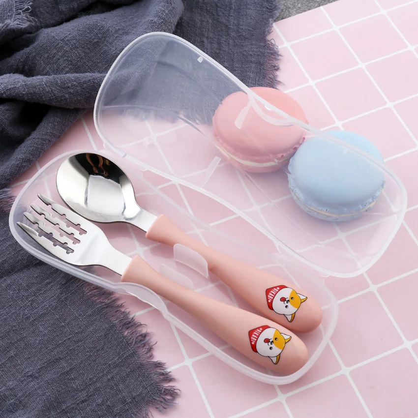 2Pc Portable Box Packed 304 Stainless Steel Kids School Lunch Use Fork and Spoon Cutlery Set Children Feeding Inox Flatware Set
2Pc Portable Box Packed 304 Stainless Steel Kids School Lunch Use Fork and Spoon Cutlery Set Children Feeding Inox Flatware Set