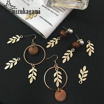 Golden Zinc Alloy Mini Cute Leaves 10pcs/lot For DIY Fashion Earrings Jewelry Making Finding Accessories
Golden Zinc Alloy Mini Cute Leaves 10pcs/lot For DIY Fashion Earrings Jewelry Making Finding Accessories