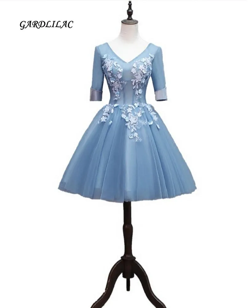 2018 Blue Homecoming Dress Cheap Half Sleeve Ball Gown Party Dress Above Knee Short Prom Dress Lace Appliques Homecoming Dress
2018 Blue Homecoming Dress Cheap Half Sleeve Ball Gown Party Dress Above Knee Short Prom Dress Lace Appliques Homecoming Dress