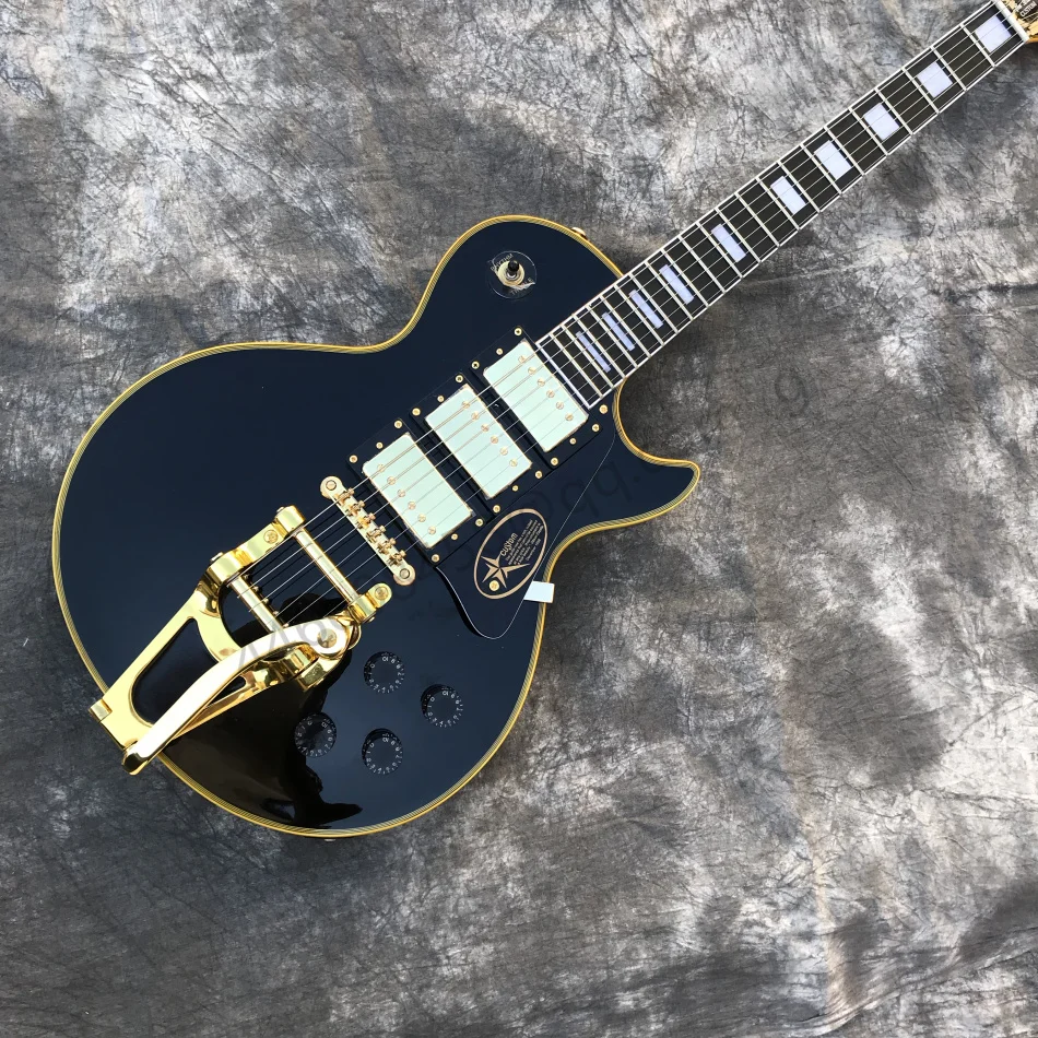 Free shipping Factory custom good Sound Wholesale new electric guitar fingering custom made 6 strings musical NO.1 Color gift
Free shipping Factory custom good Sound Wholesale new electric guitar fingering custom made 6 strings musical NO.1 Color gift