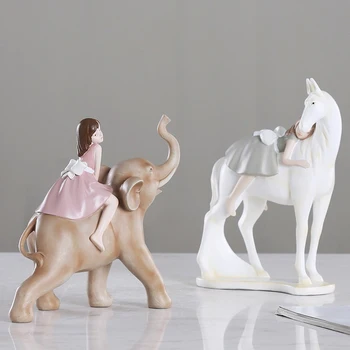 INS Little girl riding horse Figurine Resin set out creative soft people decoration resin doll Home Decoration
INS Little girl riding horse Figurine Resin set out creative soft people decoration resin doll Home Decoration