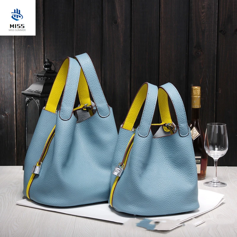 2019 new Luxury genuine leather guaranteed cowhide women handbag Famous brand lady lock bags bucket shopping bag female handbag
2019 new Luxury genuine leather guaranteed cowhide women handbag Famous brand lady lock bags bucket shopping bag female handbag