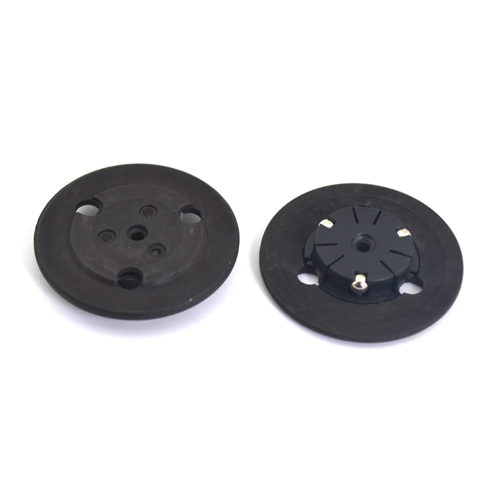 100 PCS a lot Host disc rack turntable CD laser disc holder spindle hub turntable laser lens head Cap for PS1 for Playstation 1
100 PCS a lot Host disc rack turntable CD laser disc holder spindle hub turntable laser lens head Cap for PS1 for Playstation 1