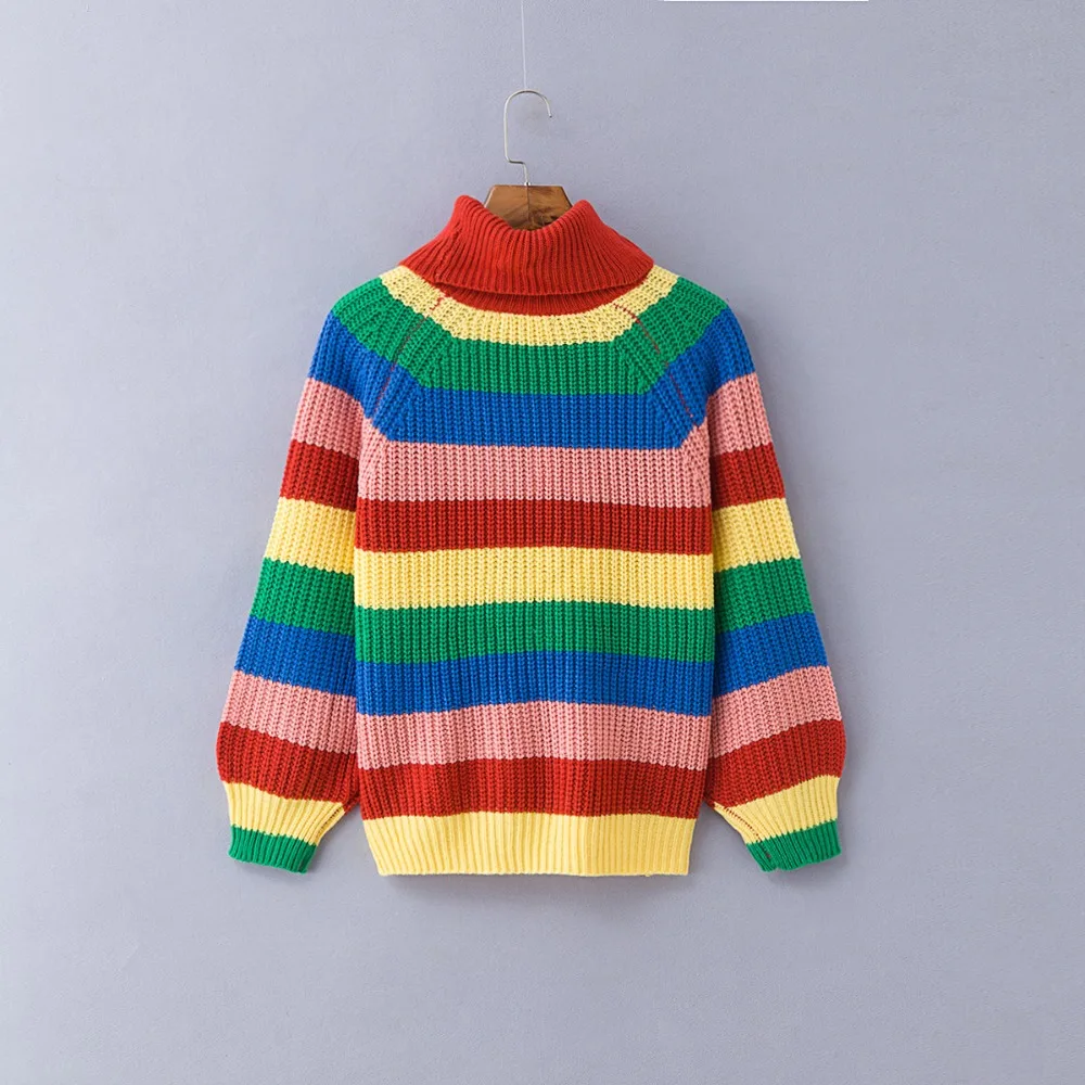 Фото Женский свитер в радужную полоску свободный свитер-водолазка большой размер
