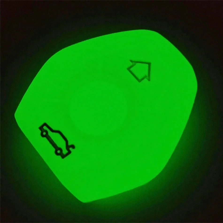 1pcs 3 Buttons Glow Silicone Car Key Case Cover Fit For BMW X3 X5 Z3 Z4 E53 E46 E38 E39 E60 728il 1 3 5 6 7 SERIES
1pcs 3 Buttons Glow Silicone Car Key Case Cover Fit For BMW X3 X5 Z3 Z4 E53 E46 E38 E39 E60 728il 1 3 5 6 7 SERIES