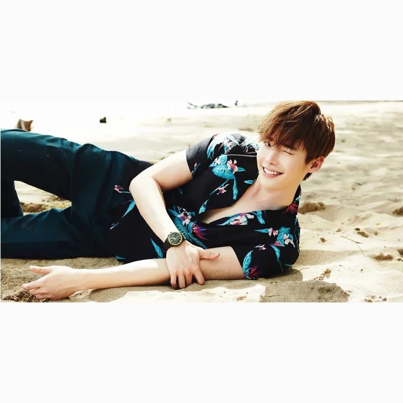 Large Bamboo Fiber Fabric Lee Jong Suk Beach Towel Outdoor Sport Swimming Yoga Fitness Bath Travel Terry Towels 70 X 140CM
Large Bamboo Fiber Fabric Lee Jong Suk Beach Towel Outdoor Sport Swimming Yoga Fitness Bath Travel Terry Towels 70 X 140CM