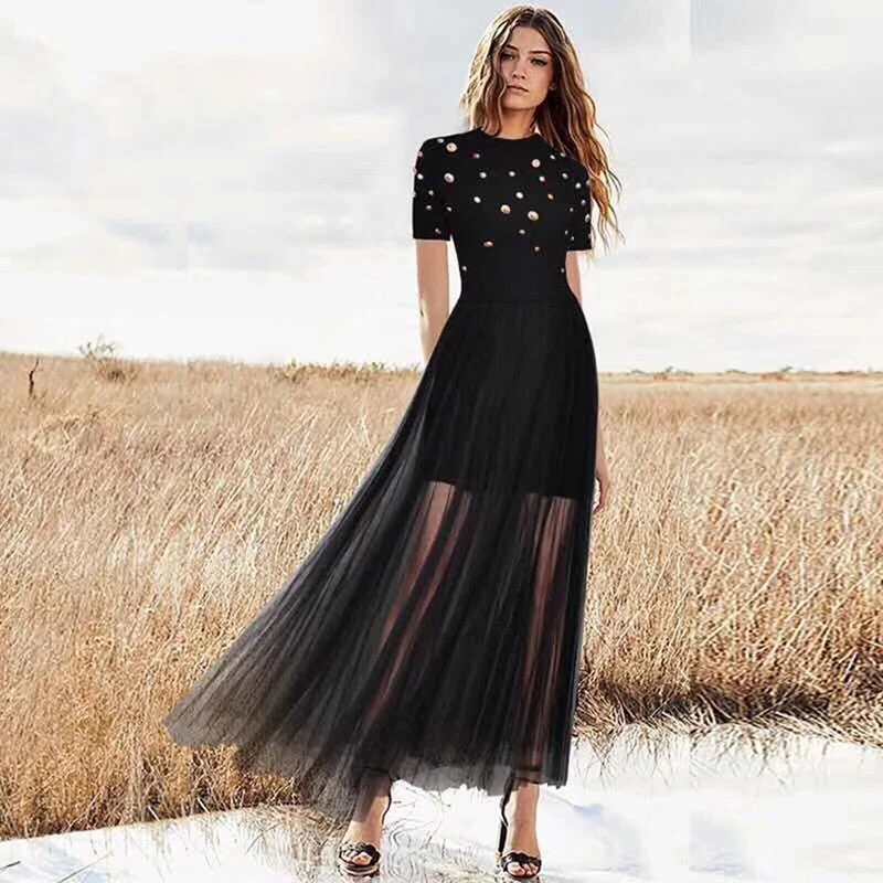 HIGH QUALITY New Fashion 2018 Deesigner Runway Suit Set Women's Stylish Buttons Embellished Knitting T-shirt Gauze Skirt Set
HIGH QUALITY New Fashion 2018 Deesigner Runway Suit Set Women's Stylish Buttons Embellished Knitting T-shirt Gauze Skirt Set