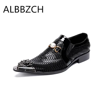 Fashion luxury brand design mens business casual shoes pointed slip on embossed leather dress shoes black wedding shoes size 46
Fashion luxury brand design mens business casual shoes pointed slip on embossed leather dress shoes black wedding shoes size 46
