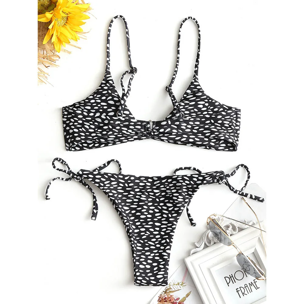ZAFUL 2019 Polka Dot Thong Bikini Twist Front Spotted String Bikini Swimwear Women Swimsuit Female Bathing Suit Push Up Bikini
ZAFUL 2019 Polka Dot Thong Bikini Twist Front Spotted String Bikini Swimwear Women Swimsuit Female Bathing Suit Push Up Bikini