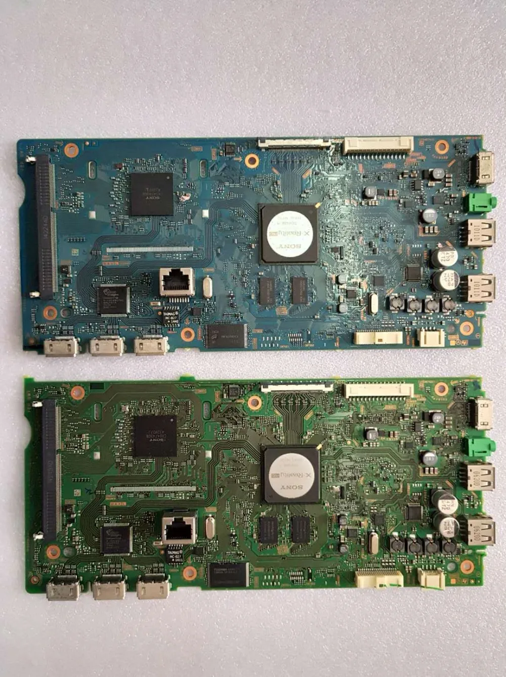 1-889-202-13 For Display Good Working Tested