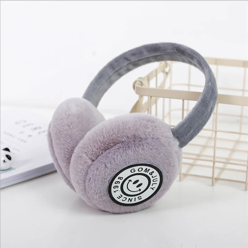Korean version of the new autumn and winter adult fashion outdoor cold and windproof warm ear warmer female trend plush earmuffs
Korean version of the new autumn and winter adult fashion outdoor cold and windproof warm ear warmer female trend plush earmuffs