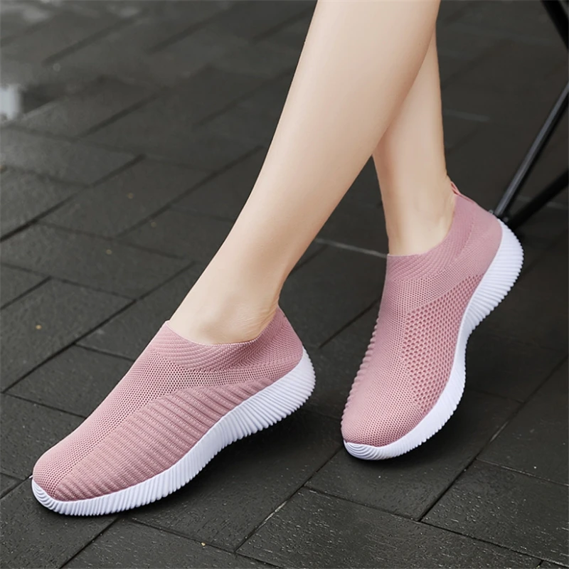 Large Size Breathable 2019 Breathable Mesh Women's Sports Shoes Spring And Summer Non-slip Floor Women's Shoes Sexemara
Large Size Breathable 2019 Breathable Mesh Women's Sports Shoes Spring And Summer Non-slip Floor Women's Shoes Sexemara