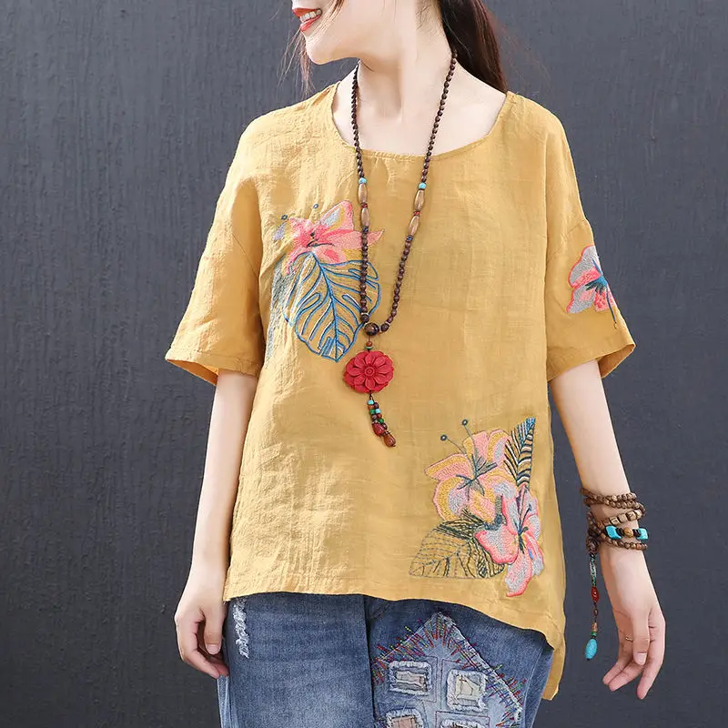 Borisovich Plus Size Women Casual Cotton T-shirt New 2019 Summer Vintage Floral Embroidery Loose Comfortable Female Tops Tees
Borisovich Plus Size Women Casual Cotton T-shirt New 2019 Summer Vintage Floral Embroidery Loose Comfortable Female Tops Tees