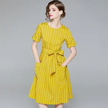 European runway 2018 summer new women's fashion yellow blue belt short sleeve round neck striped dress midi dresses with pocket
European runway 2018 summer new women's fashion yellow blue belt short sleeve round neck striped dress midi dresses with pocket
