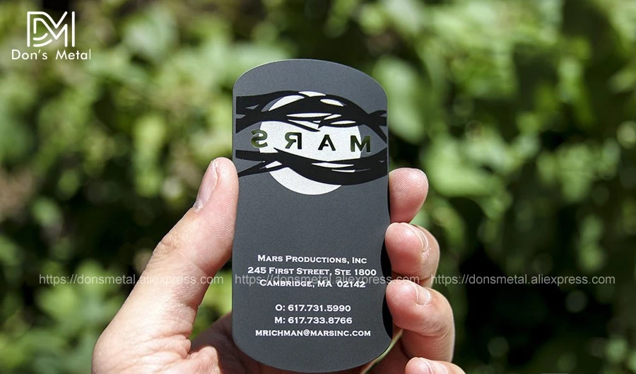 Dumb black metal card black metal business card creative production high-grade metal membership card business card