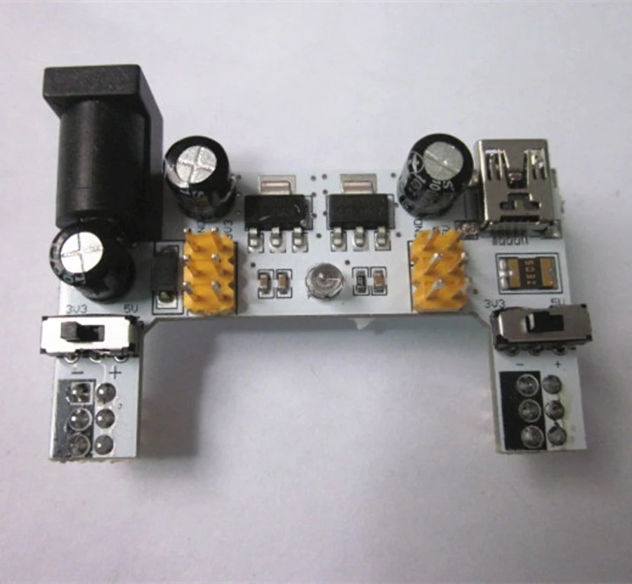 Two way Bread board dedicated power supply module 2-way 5V / 3.3V Voltage Regulator module
Two way Bread board dedicated power supply module 2-way 5V / 3.3V Voltage Regulator module