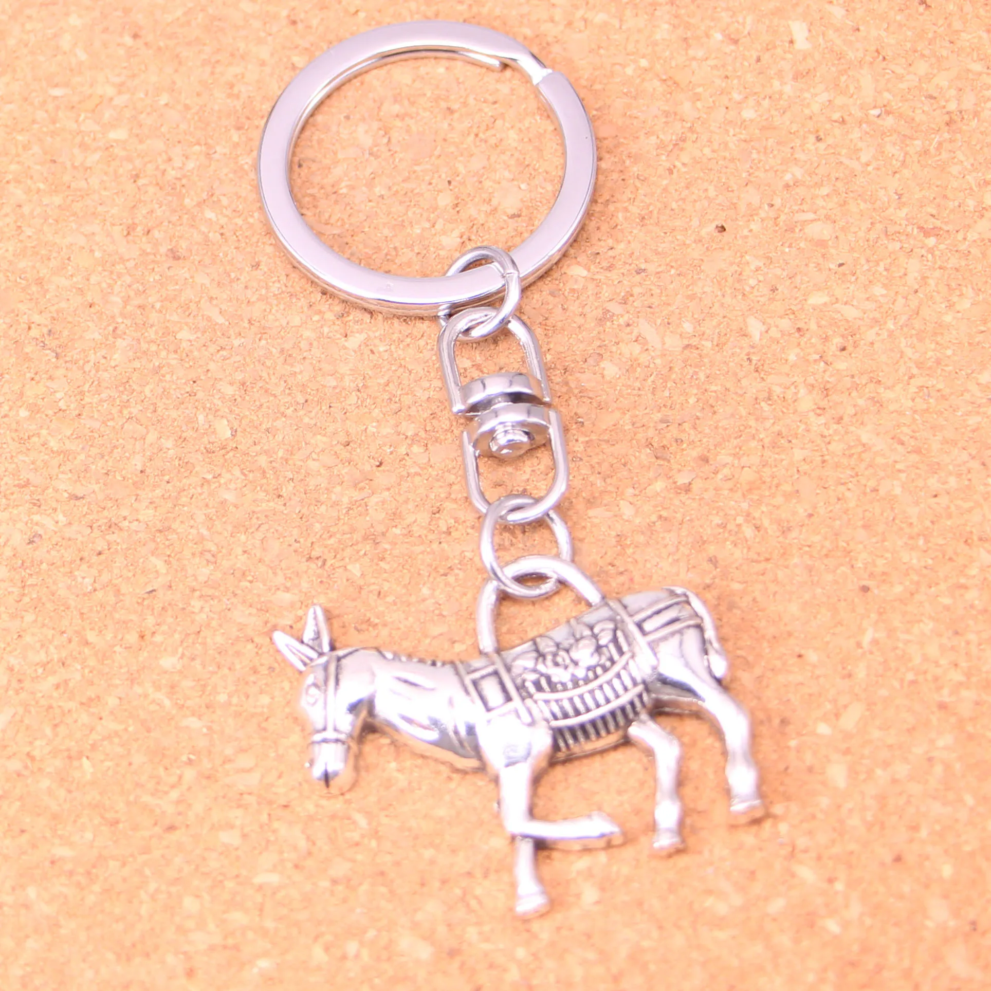 Fashion Jewelry Accessories Silver Pendant donkey burro Keychain Key Ring For Women Men Gifts Key Chain
Fashion Jewelry Accessories Silver Pendant donkey burro Keychain Key Ring For Women Men Gifts Key Chain