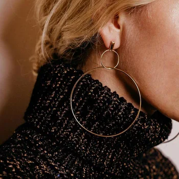 2019 Fashion New Earrings Temperament Personality Exaggerated Geometry Double Round Size Ladies Earrings Wholesale
2019 Fashion New Earrings Temperament Personality Exaggerated Geometry Double Round Size Ladies Earrings Wholesale