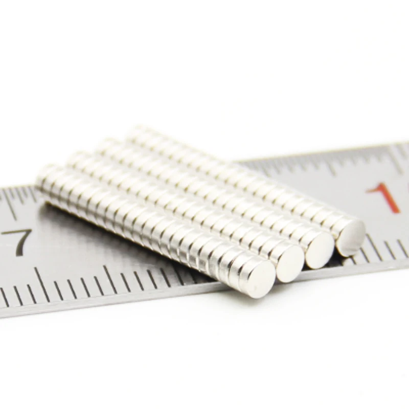 Retail Wholesale 500pcs 3mm x 1mm Disc Rare Earth Neodymium Super Strong Magnets N35 Craft Model magnet 3x1mm
Retail Wholesale 500pcs 3mm x 1mm Disc Rare Earth Neodymium Super Strong Magnets N35 Craft Model magnet 3x1mm