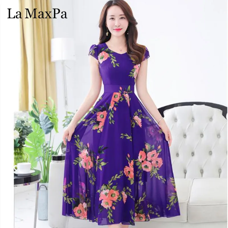 La MaxPa Boho summer chiffon dress 2019 New Short Sleeve V Neck Print Dresses Woman Party Night large size elegant dresses
La MaxPa Boho summer chiffon dress 2019 New Short Sleeve V Neck Print Dresses Woman Party Night large size elegant dresses