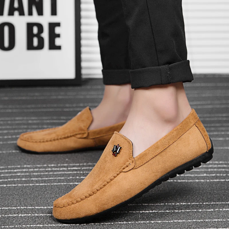 2018 New Slip On Men Shoes Classic Loafers Fashion Summer Style Soft Men Loafers High Quality Genuine Sneaker Men Flats Zapatos
2018 New Slip On Men Shoes Classic Loafers Fashion Summer Style Soft Men Loafers High Quality Genuine Sneaker Men Flats Zapatos