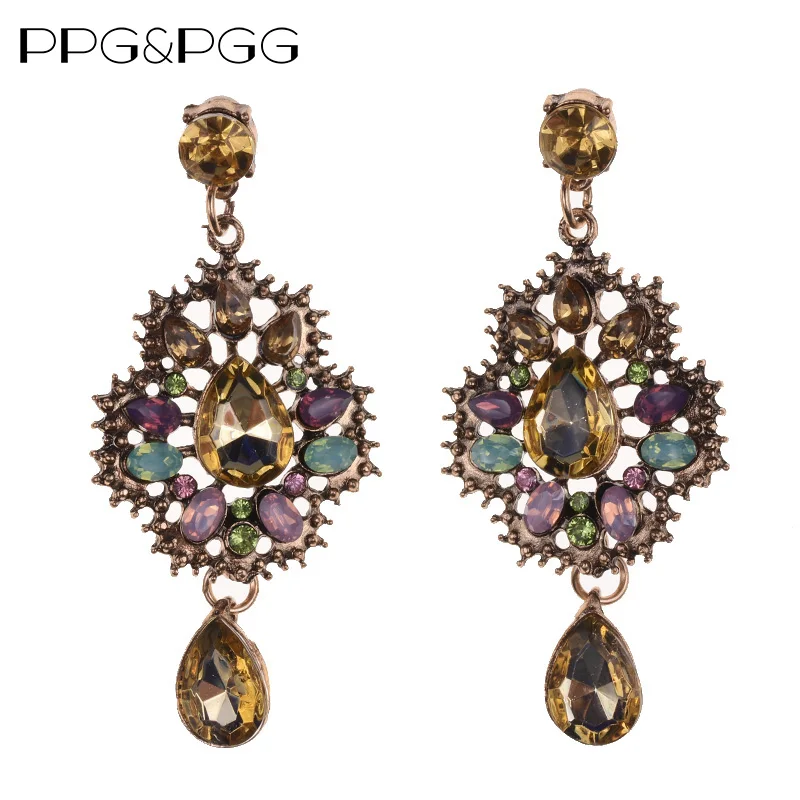PPG&PGG Vintage Antiqued Plated Layered Crystal Drop Statement Earrings For Women Good Quality Lady Party Jewelry Earrings
PPG&PGG Vintage Antiqued Plated Layered Crystal Drop Statement Earrings For Women Good Quality Lady Party Jewelry Earrings