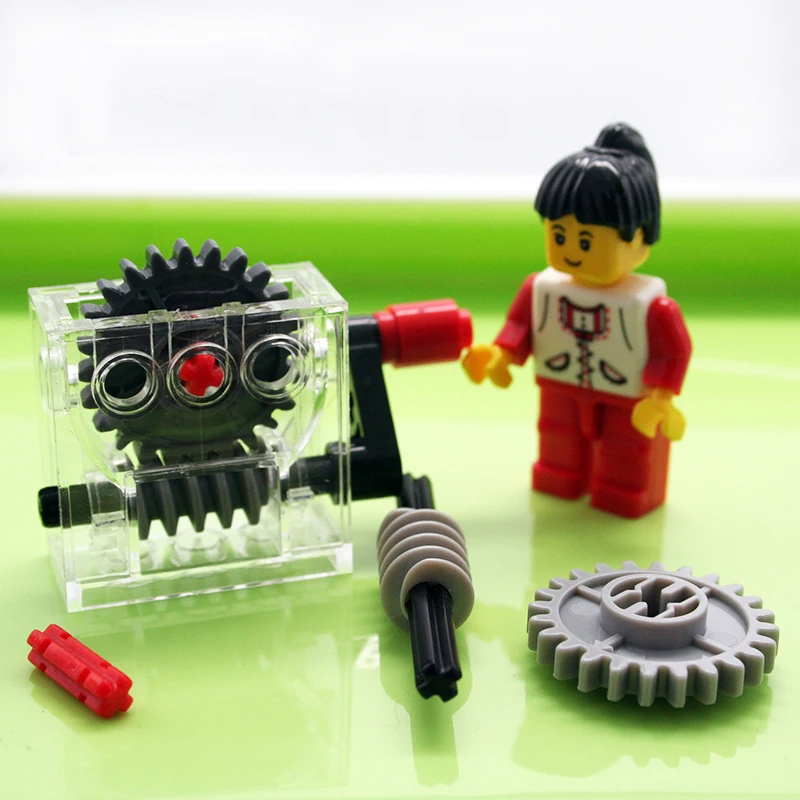 35Pcs/Lot Technic MOC 6588 Gearbox Turbine Box & 24 tooth Gear/Helical Gear Brick Parts Toys Compatible with No.3648 4716
35Pcs/Lot Technic MOC 6588 Gearbox Turbine Box & 24 tooth Gear/Helical Gear Brick Parts Toys Compatible with No.3648 4716