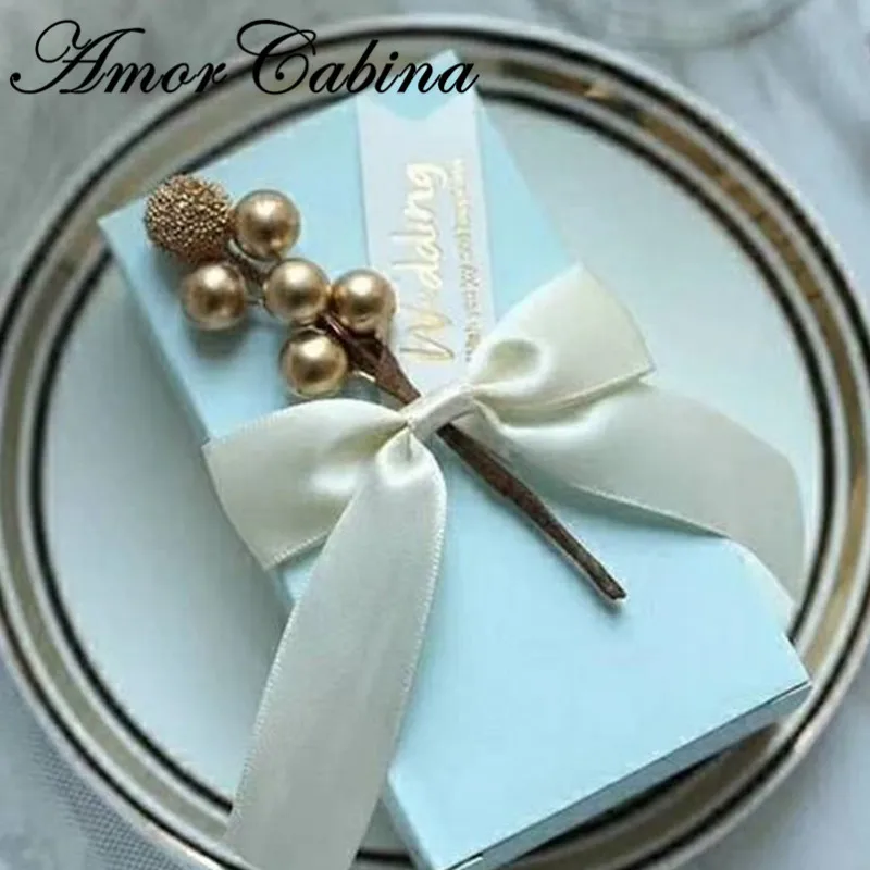 Luxury Gold Wedding candy box creative pear flower wedding sweet gift bag exquisite candy box with ribbons party favor supplies
Luxury Gold Wedding candy box creative pear flower wedding sweet gift bag exquisite candy box with ribbons party favor supplies