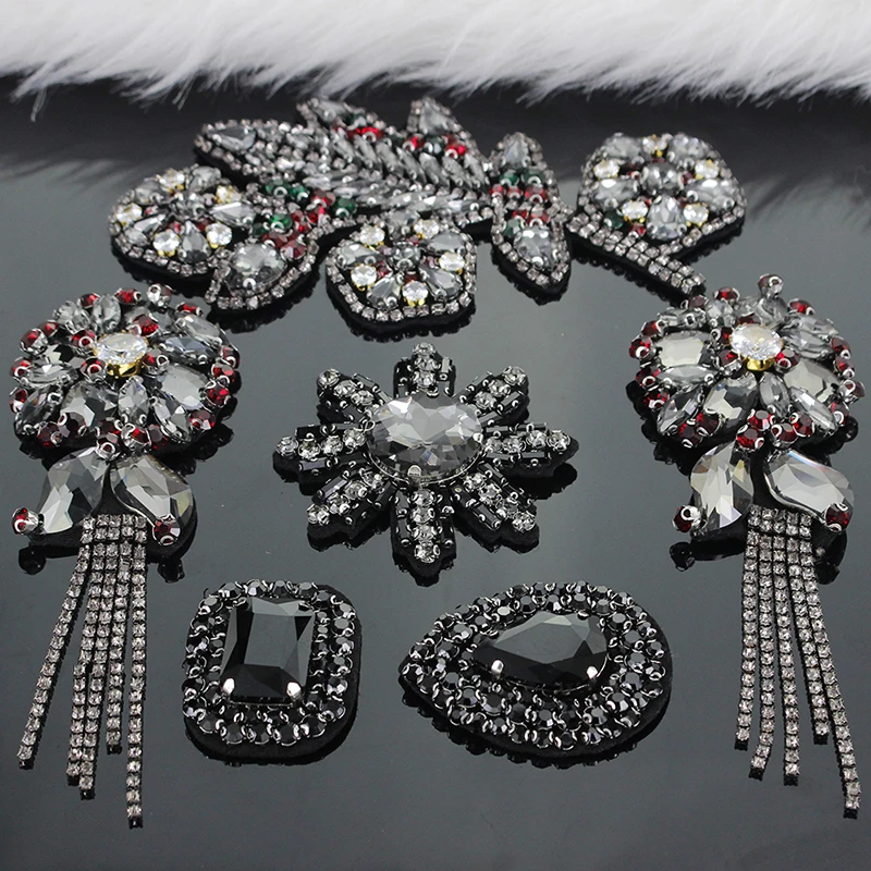 Zircon A diamond luxury hand-stitched Bead On Applique patch clothes bag shoes decorative cloth paste applique stickers
Zircon A diamond luxury hand-stitched Bead On Applique patch clothes bag shoes decorative cloth paste applique stickers
