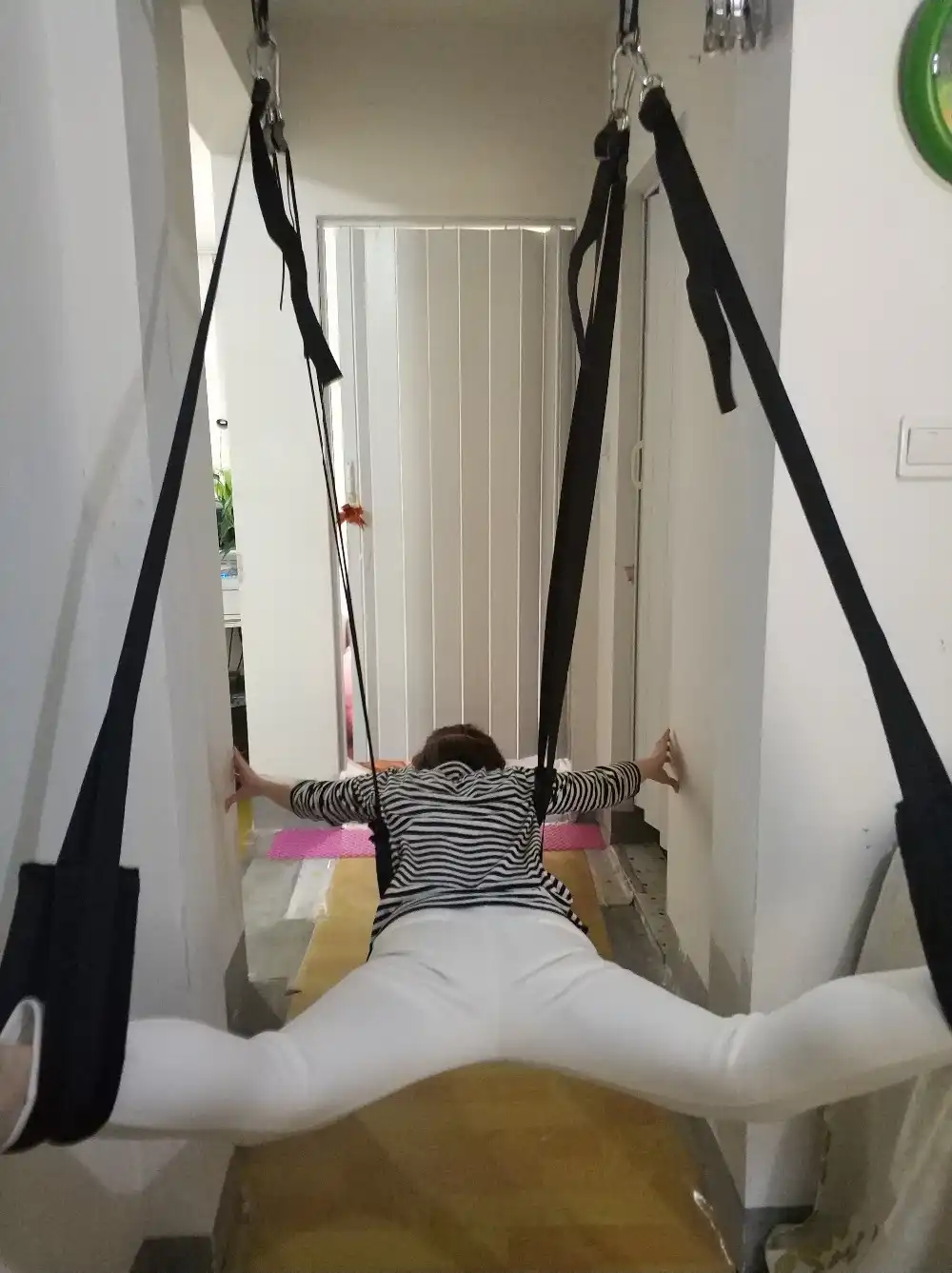 Slideshow diy sex swing.