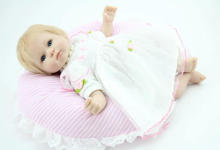 40cm Silicone reborn baby dolls realistic 16inch vinyl newborn princess girl babies doll bebe reborn doll birthday gift
40cm Silicone reborn baby dolls realistic 16inch vinyl newborn princess girl babies doll bebe reborn doll birthday gift