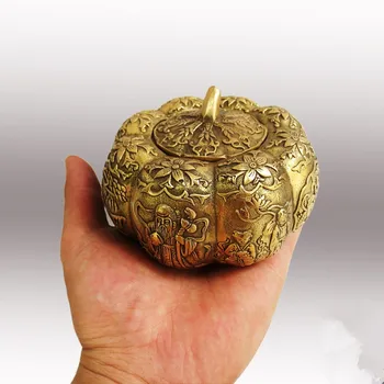 Feng Shui bronze light pure copper copper bronze altar pumpkin ornaments tank storage cornucopia decoration.
Feng Shui bronze light pure copper copper bronze altar pumpkin ornaments tank storage cornucopia decoration.