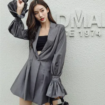 Chic Gray Thin Pleated Blazer OL Woman Suits Deep V-Neck Slim Waist Long Notched Jacket Long Trumpet Sleeved Coat Tops Cardigan
Chic Gray Thin Pleated Blazer OL Woman Suits Deep V-Neck Slim Waist Long Notched Jacket Long Trumpet Sleeved Coat Tops Cardigan